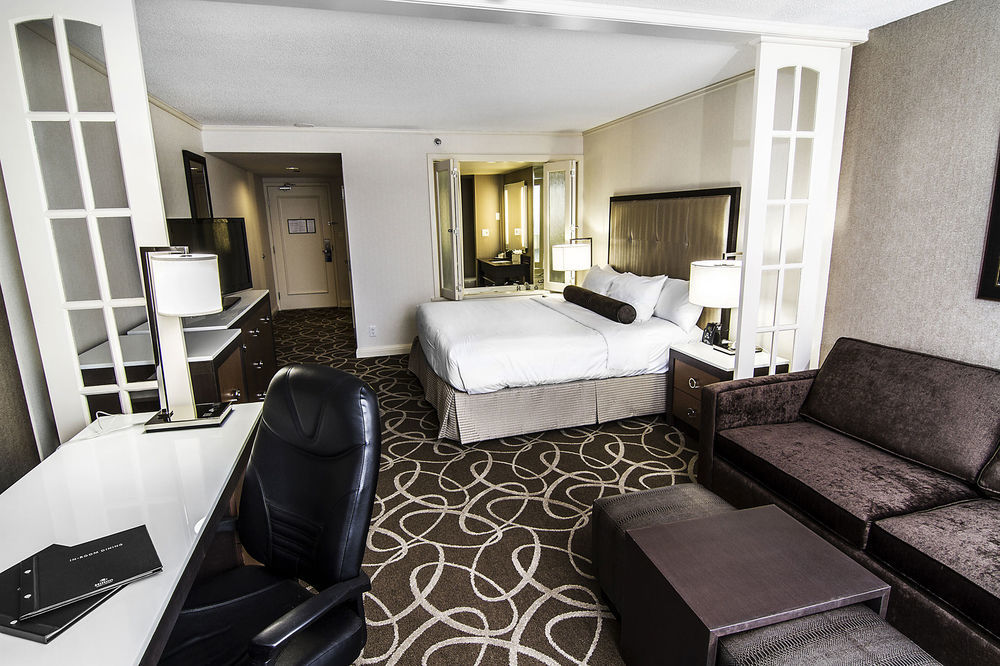 Hotel Hilton Falls/ Fallsview And 4*